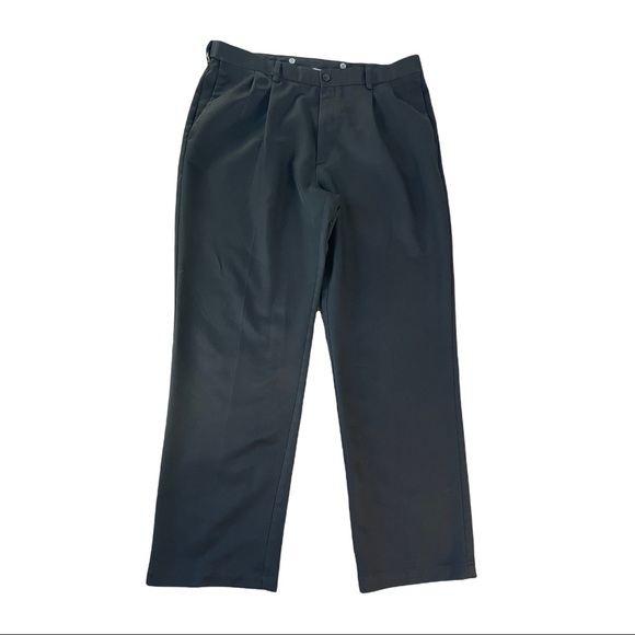 Bundle of 3 Haggar dress pants - Picture 12 of 16